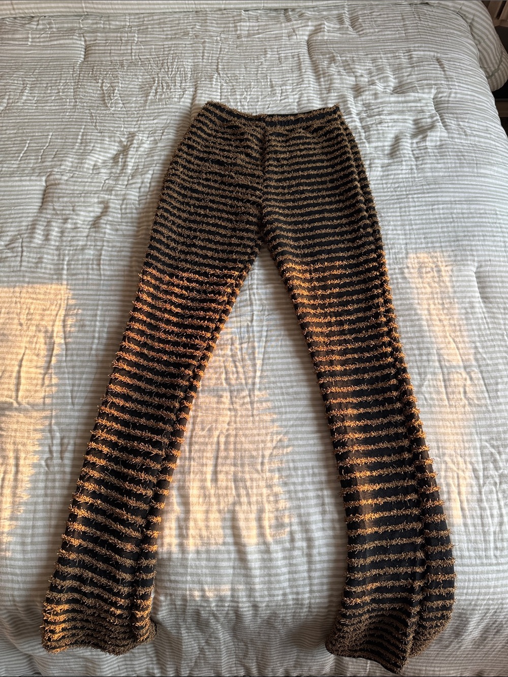 Stacked Striped Fuzzy Knit Women's Jeans - Black & Brown